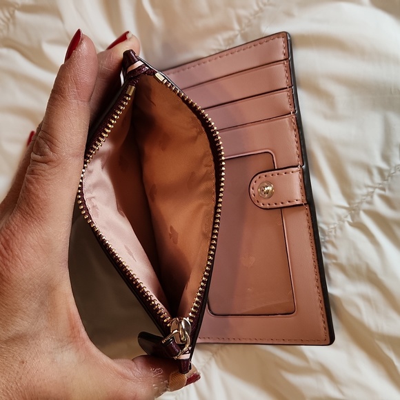 Wallet - Picture 4 of 5